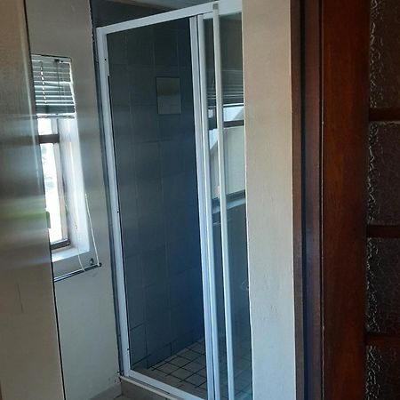 Triple S Guest House Cape Town Exterior foto